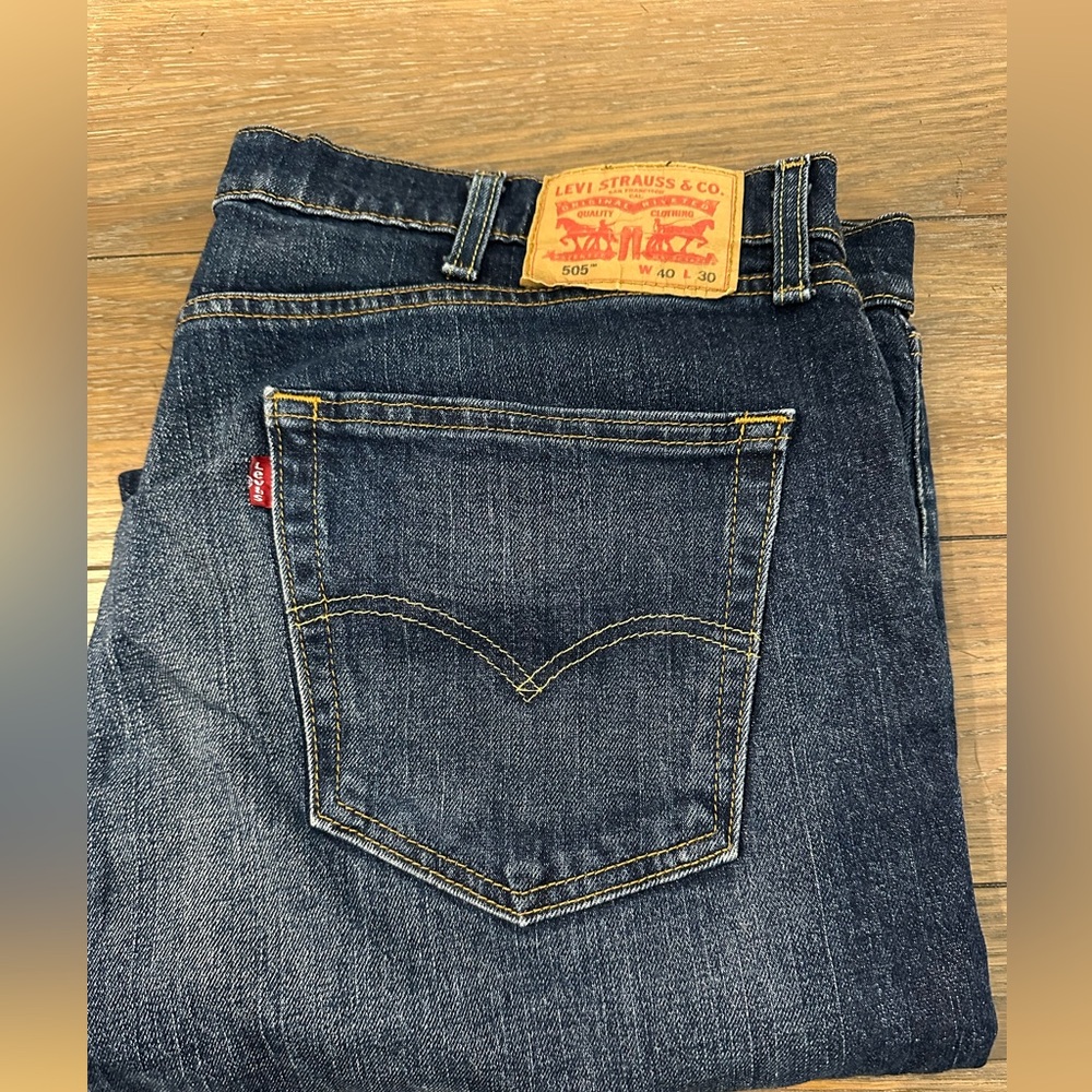 Levi's 505 Size 40x30 Gently Worn‎